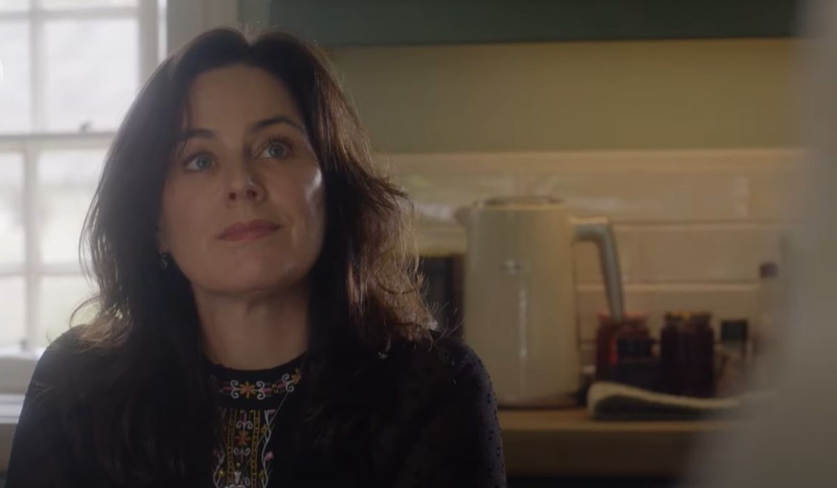 Jill Halfpenny as Sian