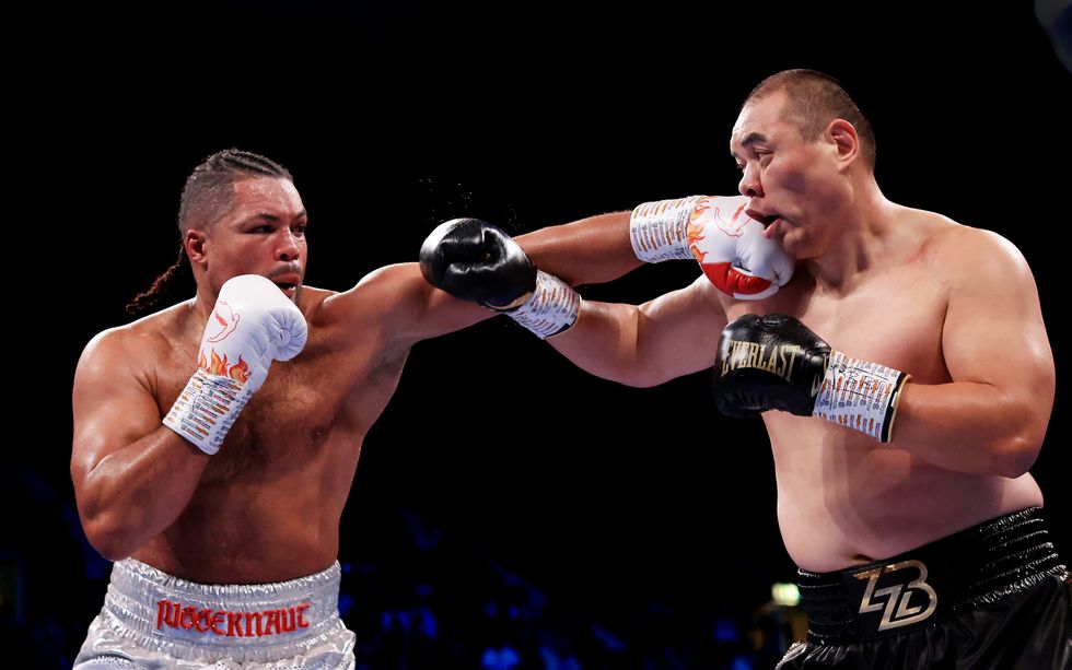 Joe Joyce lost to Zhilei Zhang twice last year