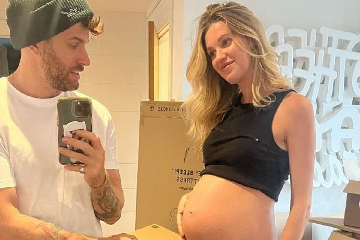 Joel Dommett and Hannah Cooper have welcomed their first child