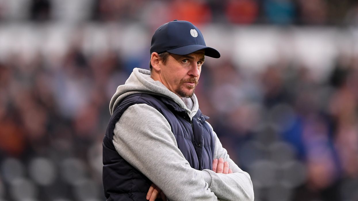 Joey Barton has issued an apology to Jeremy Vine