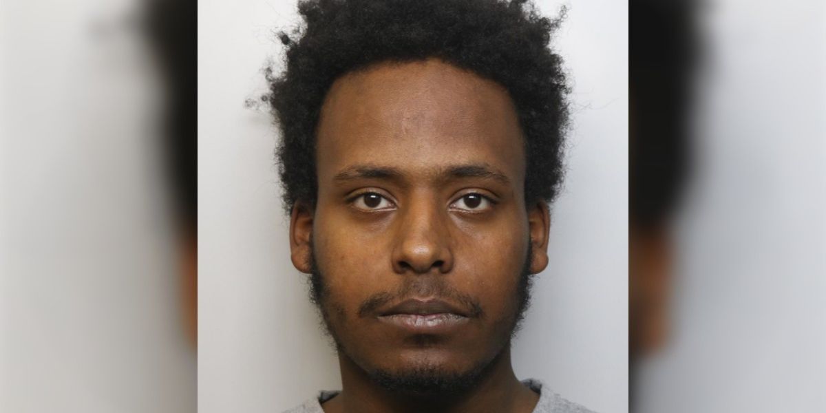 NextImg:Man jailed after stabbing train station staff member in back while they called for help on radio