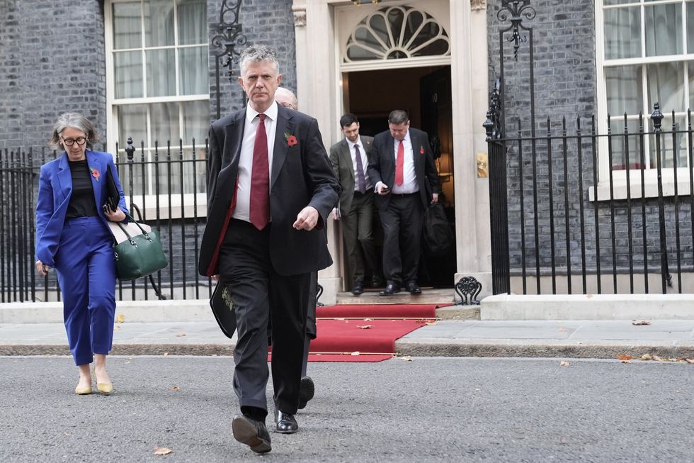 Jonathan Powell leaves No10