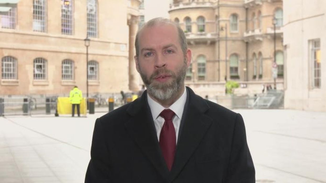 Labour cabinet row as Business Secretary rebukes Louise Haigh’s P&O Ferries ‘rogue operator’ comment