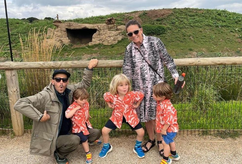 Jonnie Irwin and his wife and children