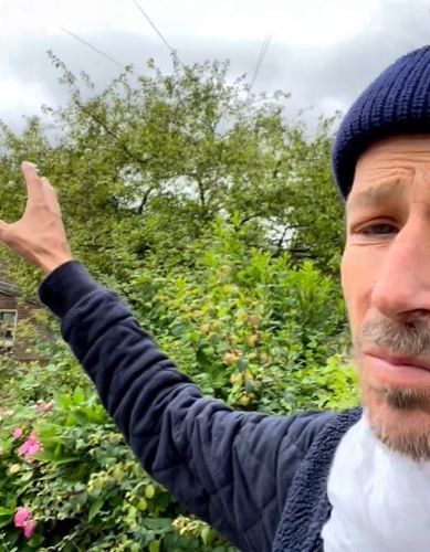 Jonnie Irwin on Instgram