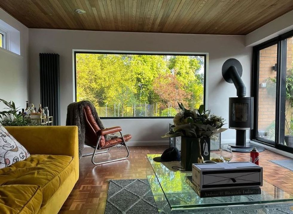 Jonnie Irwin's new room