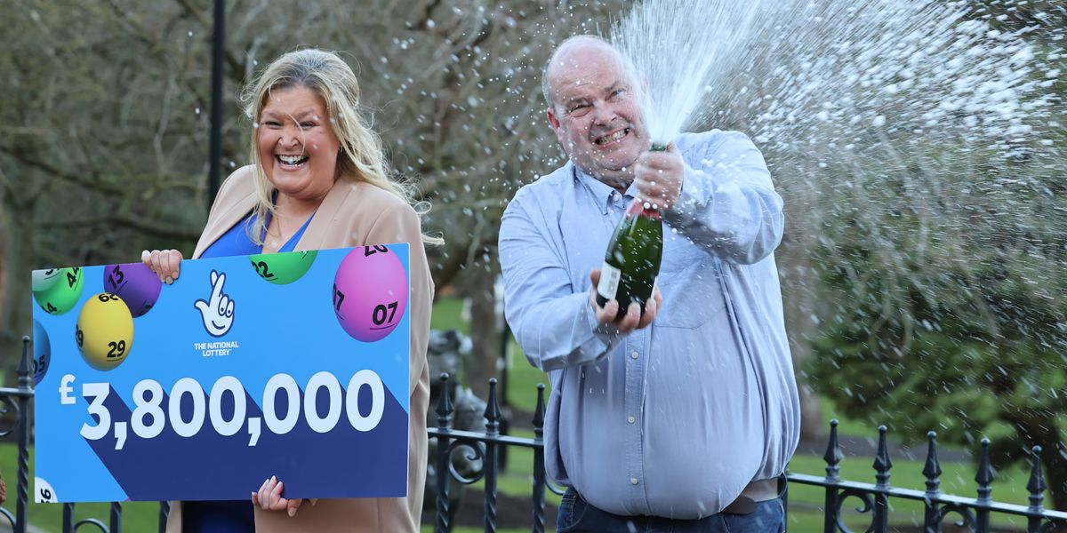 NextImg:National Lottery winner returns to work as Tesco delivery driver after huge prize