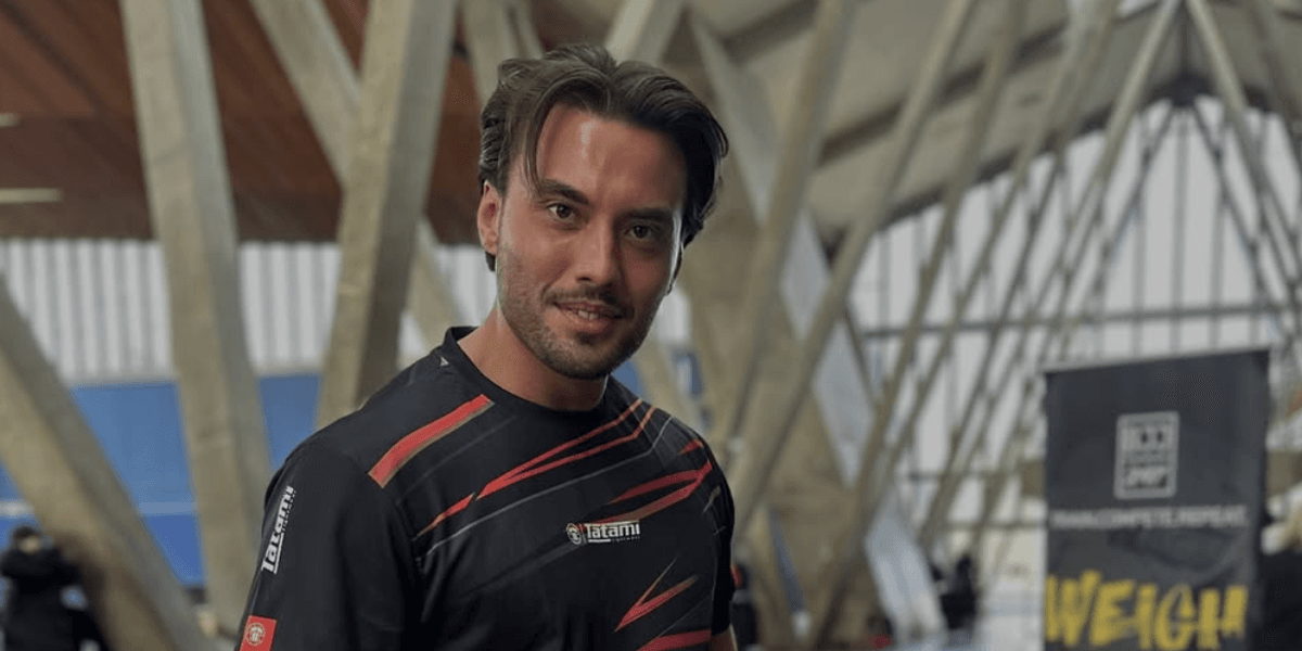 ITV star Jordan Wright, 33, found dead in drainage ditch after arriving at Thailand hotel ITV star Jordan Wright, 33, found dead in drainage ditch after arriving at Thailand hotel