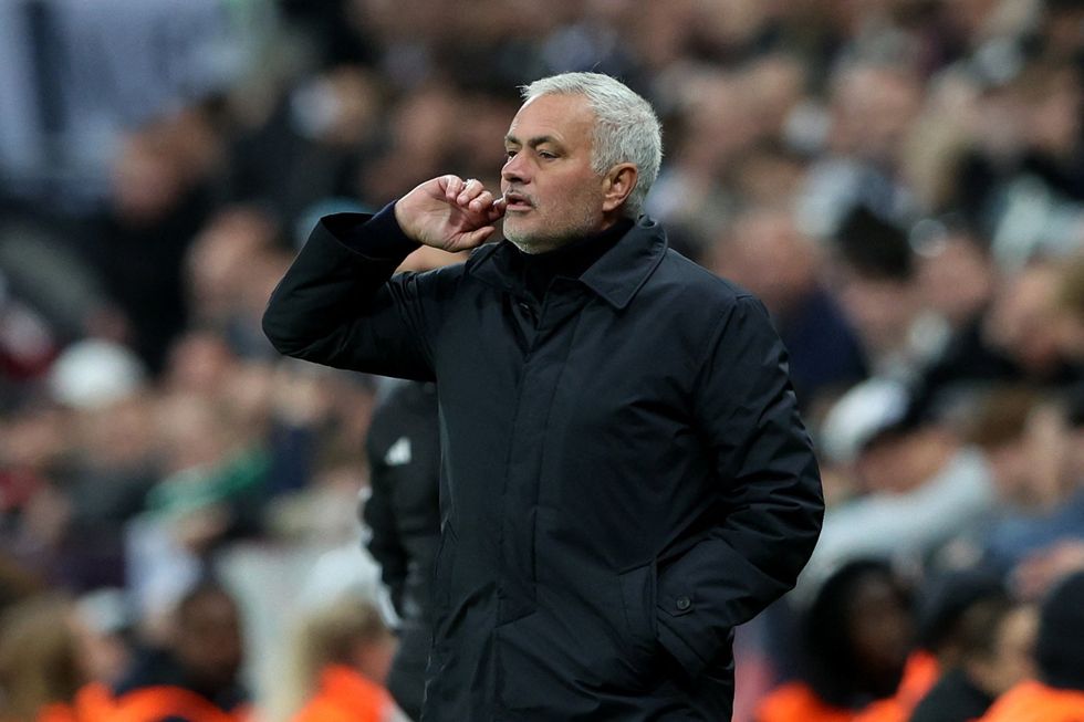Jose Mourinho's Benfica after bottom of the Champions League table