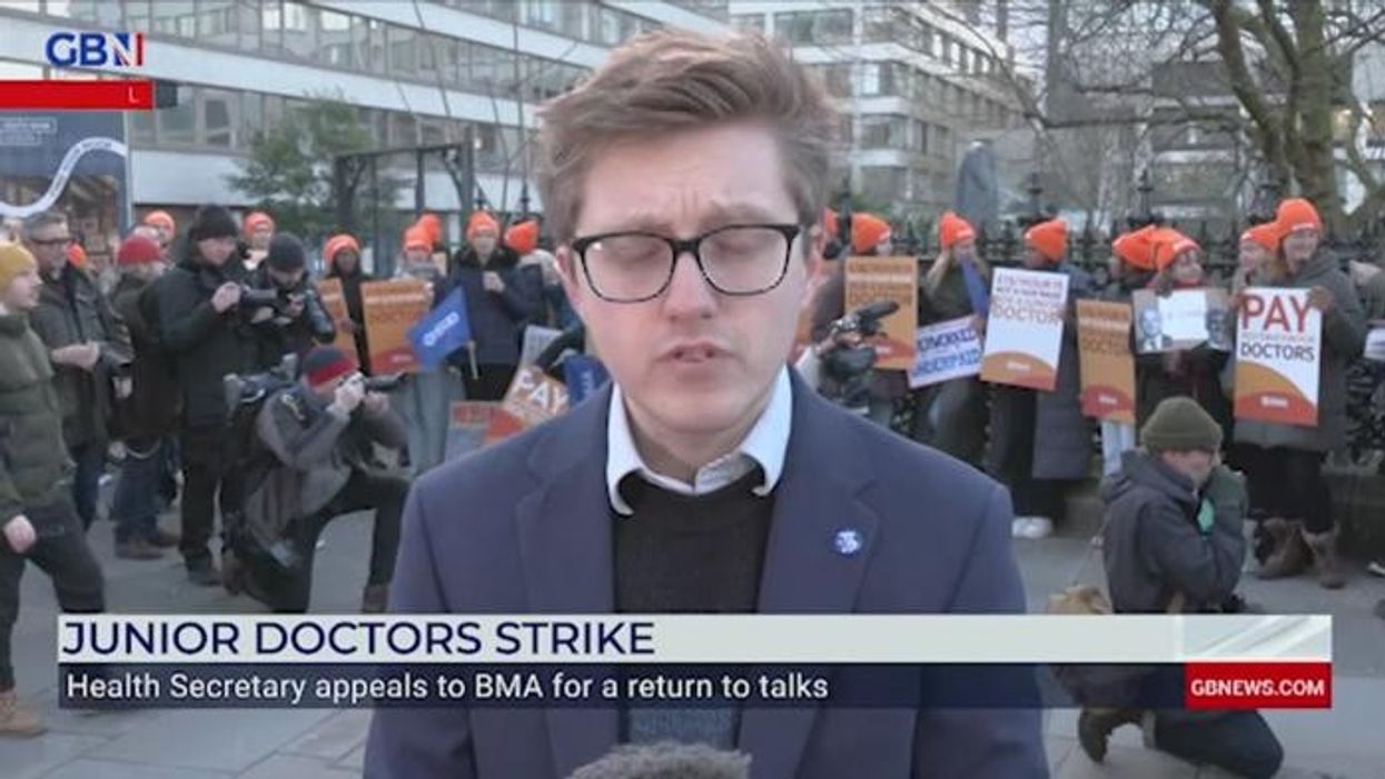 ‘This is going nowhere!’ Eamonn Holmes probes junior doctor as he vows to ‘keep striking’