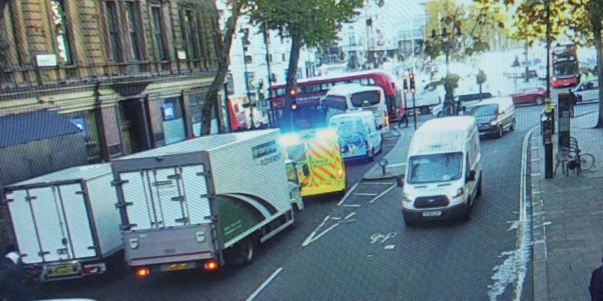 NextImg:Just Stop Oil activists arrested after blocking blue lights ambulance in London