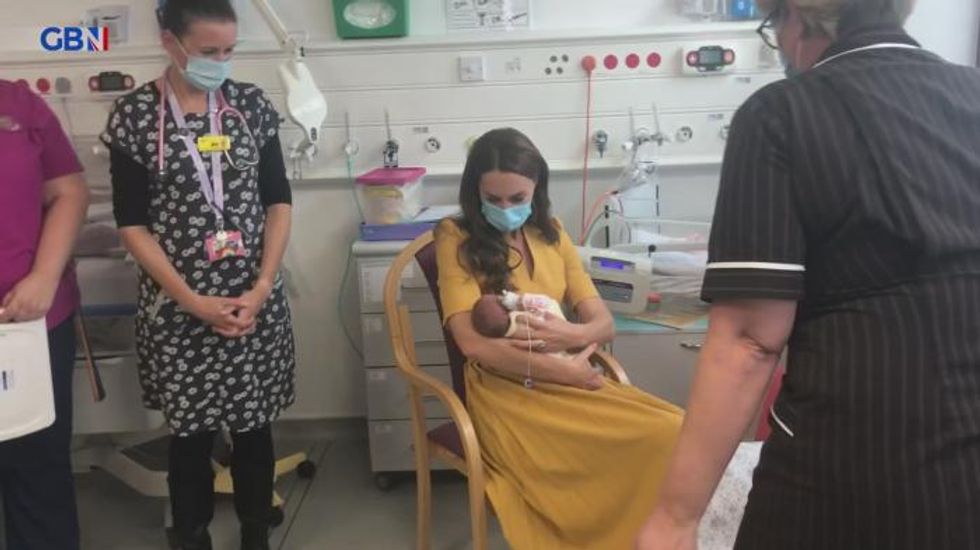 Kate visits mothers and babies at maternity unit
