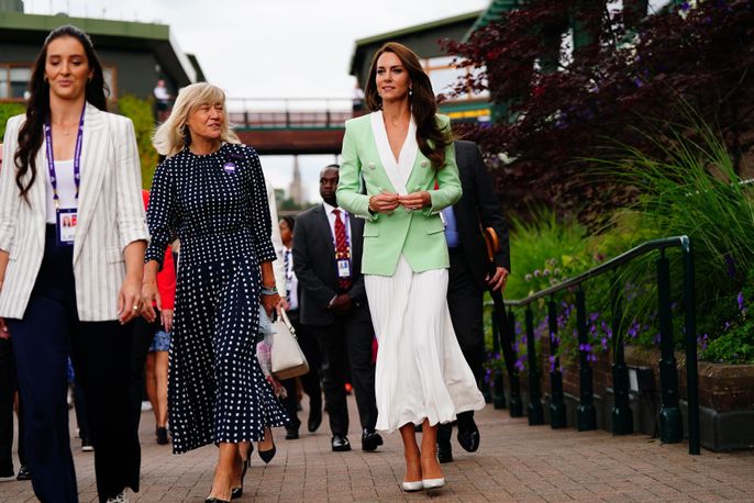 Kate Middleton walks through the ground