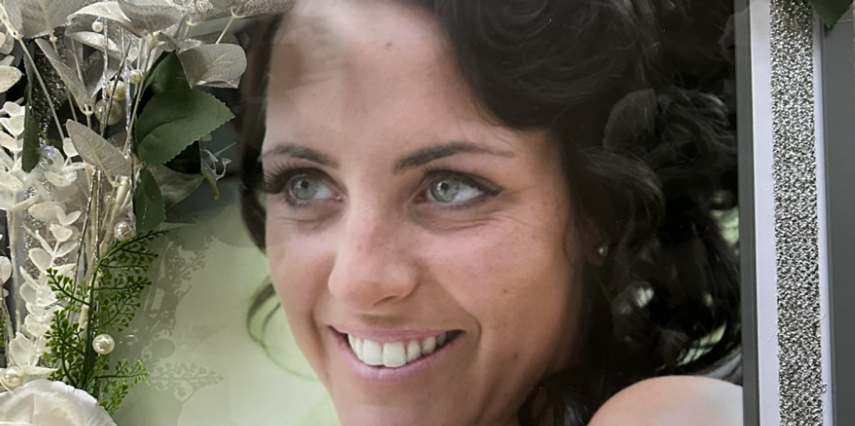 NextImg:British woman died after Brazilian butt lift in Turkey went wrong when surgeon 'left halfway through operation'