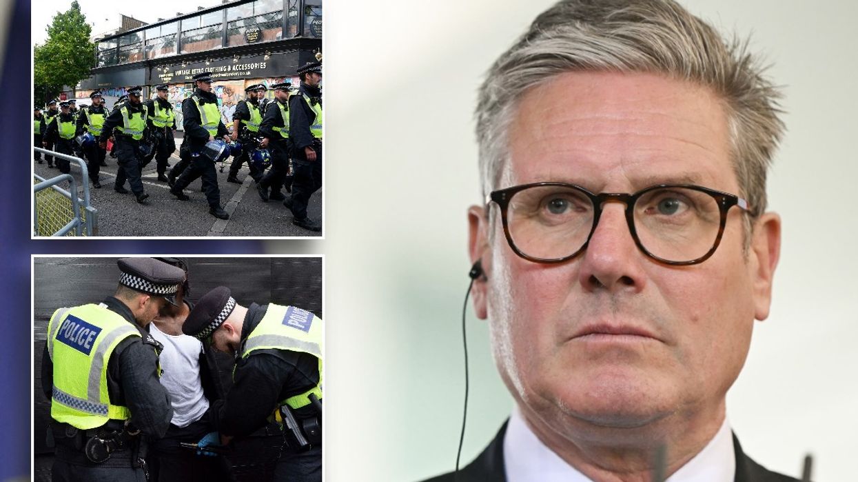 Keir Starmer and police at Notting Hill Carnival