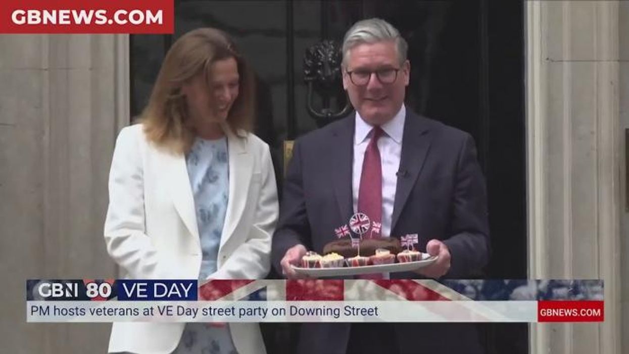 VE Day 80: Keir Starmer hands out cake to veterans at Downing Street tea party