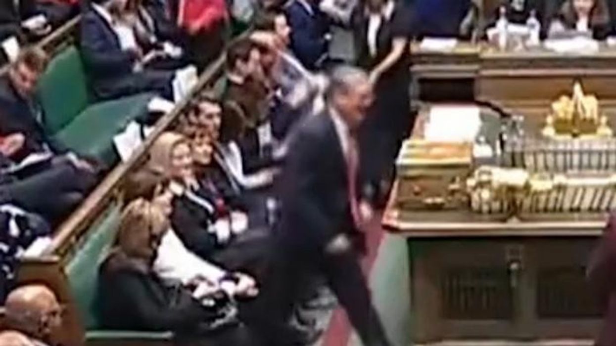 Watch strange moment Keir Starmer crosses Commons floor to chat with Nigel Farage