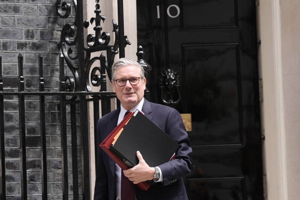 Keir Starmer faces PMQs showdown against Kemi Badenoch ahead of crunch Emmanuel Macron migration meeting