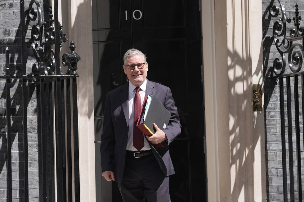 Keir Starmer leaving No10 for PMQs