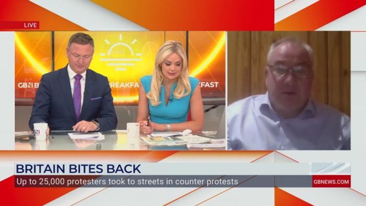 Ex-Met Police Chief claims Keir Starmer 'needs to listen to the people' - 'We NEED a long-term solution to mass immigration!'