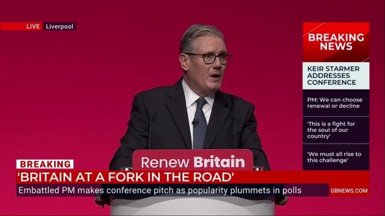 Keir Starmer claims Nigel Farage hates Britain as he boasts his party is proud of our flags