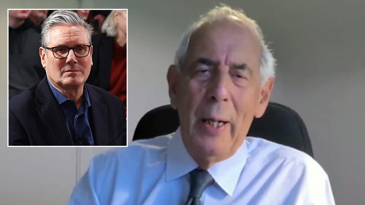 Keir Starmer, Tom Bower