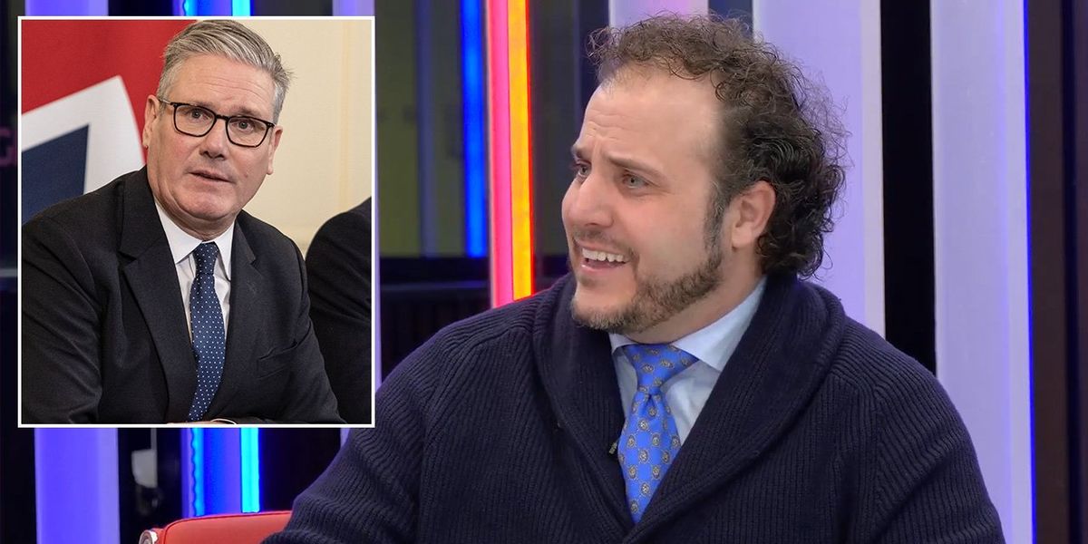 Donald Trump tariffs: Keir Starmer skewered over Greenland stance as UK slapped with fresh tariffs - 'No backbone!' thumbnail