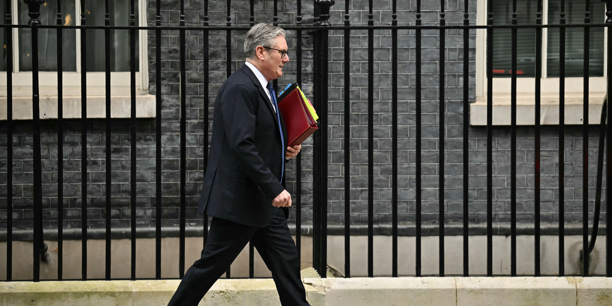 Keir Starmer faces OUSTING as arch-rival Andy Burnham ‘identifies seat in bid to topple PM’ Keir Starmer faces OUSTING as arch-rival Andy Burnham ‘identifies seat in bid to topple PM’