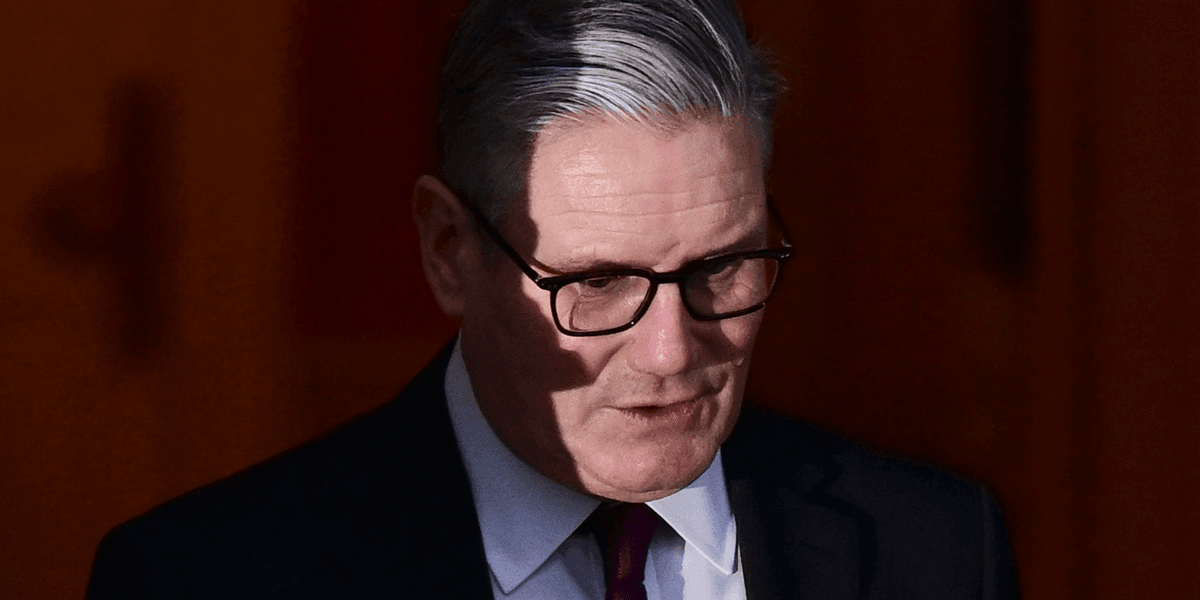 ‘Absolutely mental!’ Keir Starmer branded ‘too weak to lead’ as Labour confirms third U-turn of 2026 ‘Absolutely mental!’ Keir Starmer branded ‘too weak to lead’ as Labour confirms third U-turn of 2026