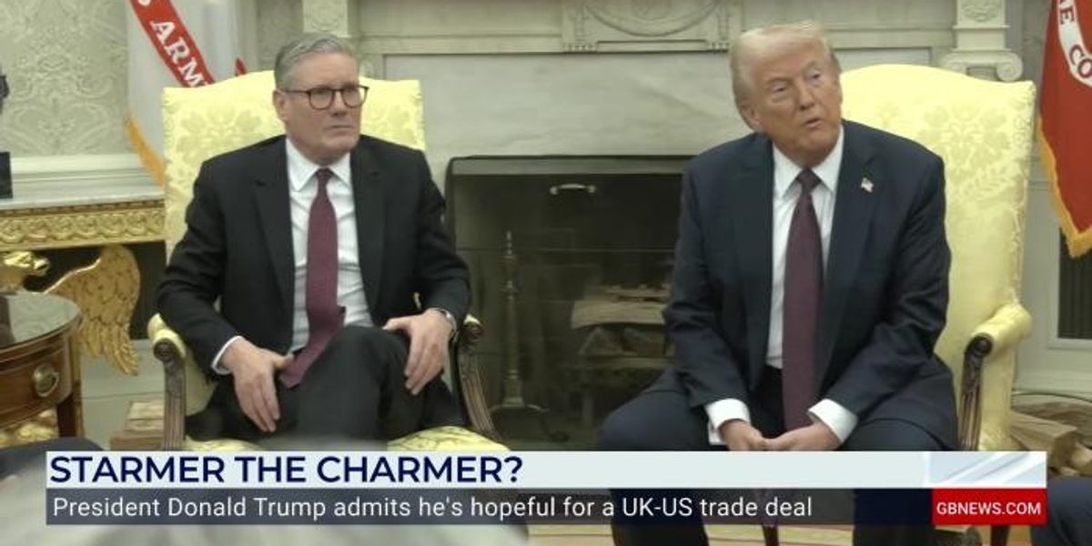 NextImg:WATCH: Body language expert picks apart key elements of Starmer's meeting with Trump