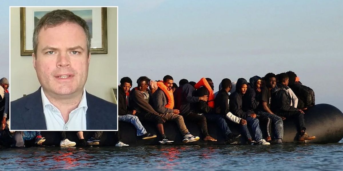 Migrant crisis: Ex-Immigration Minister despairs at ‘stark’ number of migrants crossing the Channel Migrant crisis: Ex-Immigration Minister despairs at ‘stark’ number of migrants crossing the Channel