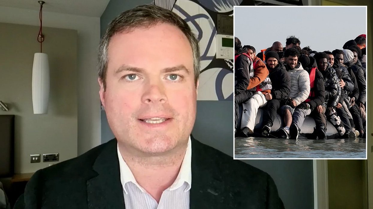 Kevin Foster, Migrants