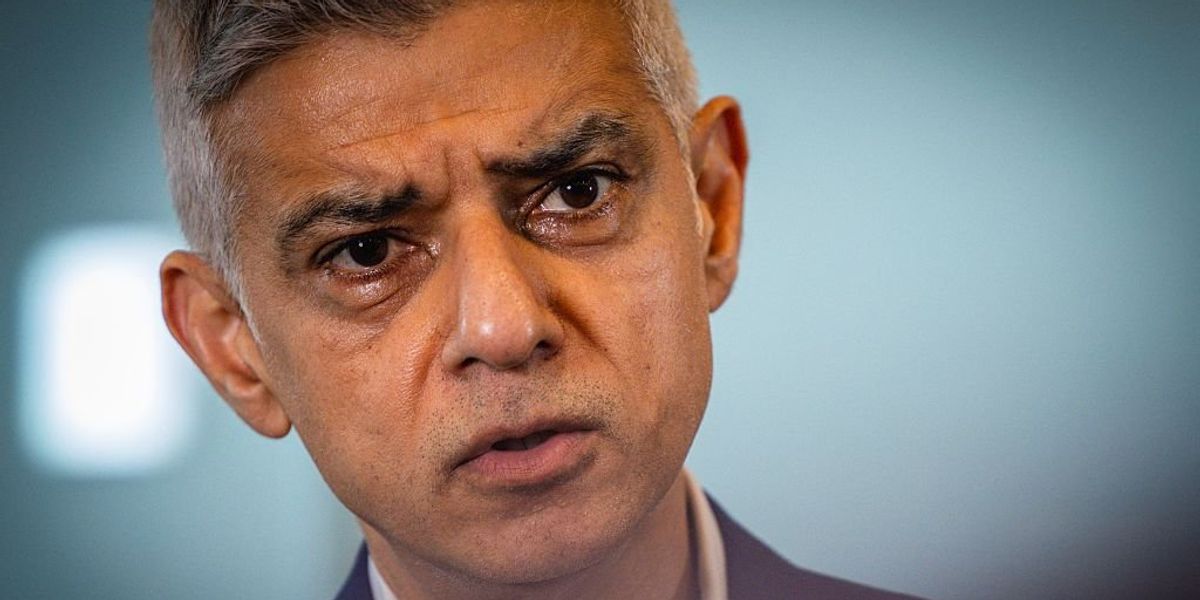 Sadiq Khan’s London homes target ‘impossible to meet’ as building falls far short of 88,000 target Sadiq Khan’s London homes target ‘impossible to meet’ as building falls far short of 88,000 target