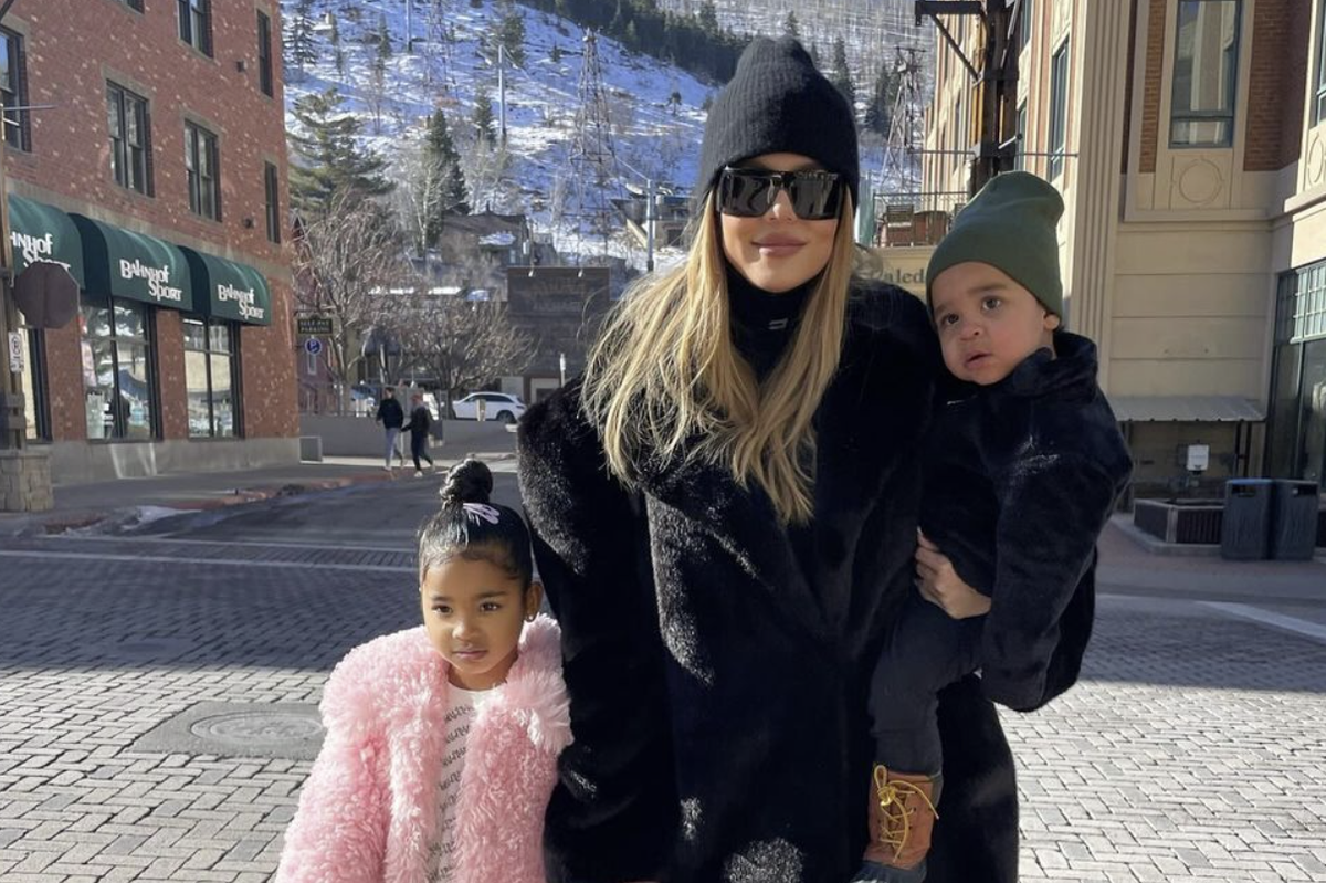Khloe Kardashian and True and Tatum Thompson