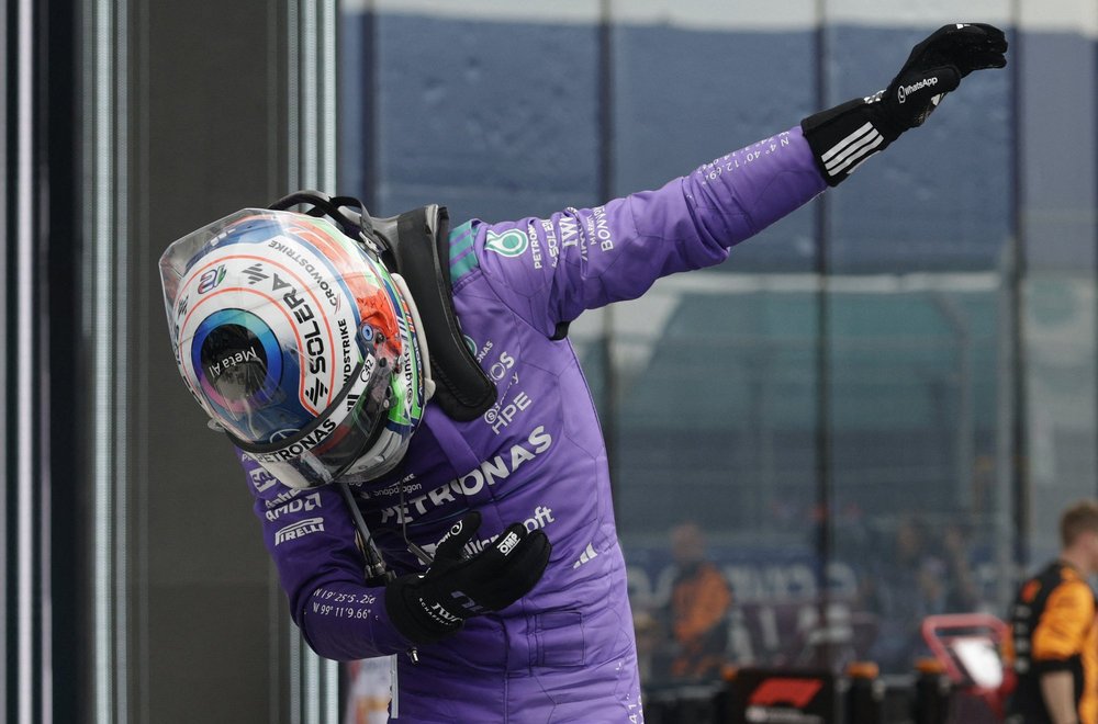 Kimi Antonelli stormed to victory to make history in F1 at the Miami Grand Prix