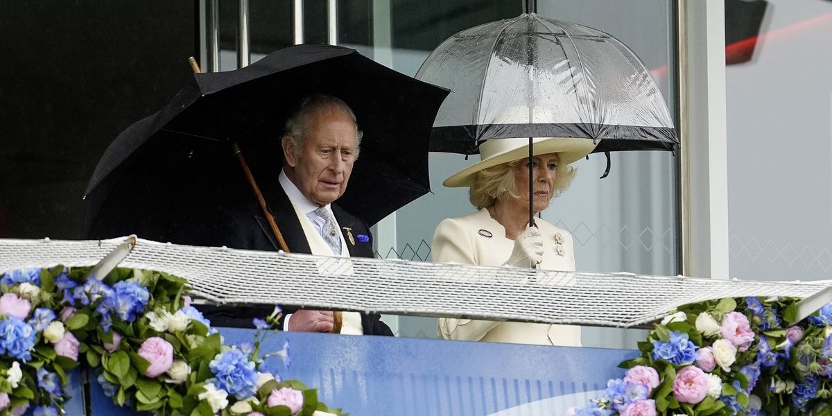 Epsom racecourse condemns brawl after fight breaks out at Derby attended by King and Queen Epsom racecourse condemns brawl after fight breaks out at Derby attended by King and Queen