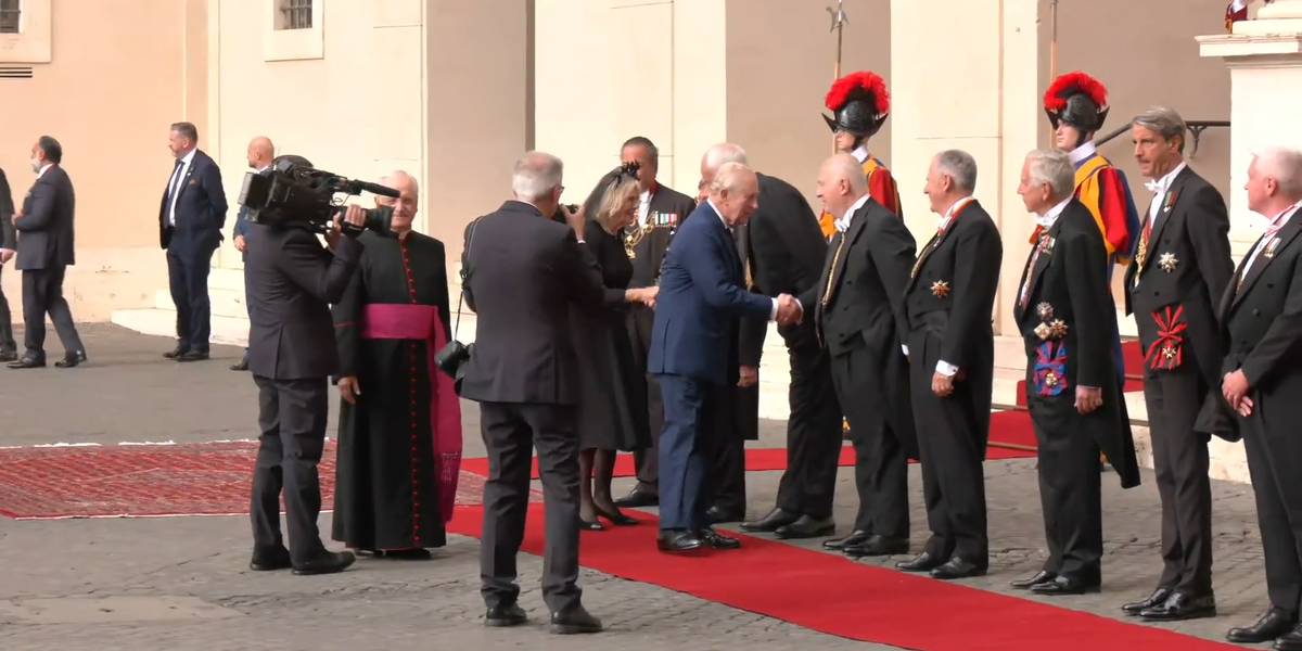 Watch moment King and Queen arrive at the Vatican to meet the Pope