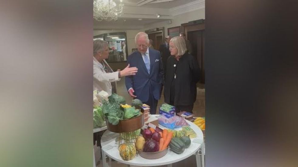 Popular supermarket gifts away 27 tonnes of free food before Christmas