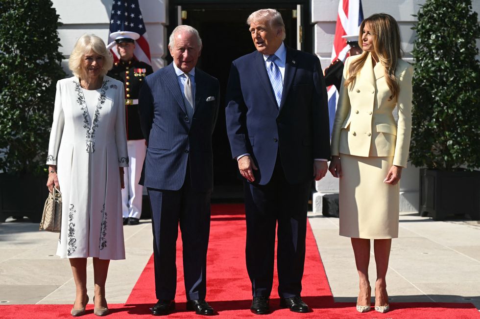 Rei Charles, Rainha Camilla, Donald e Melania Trump