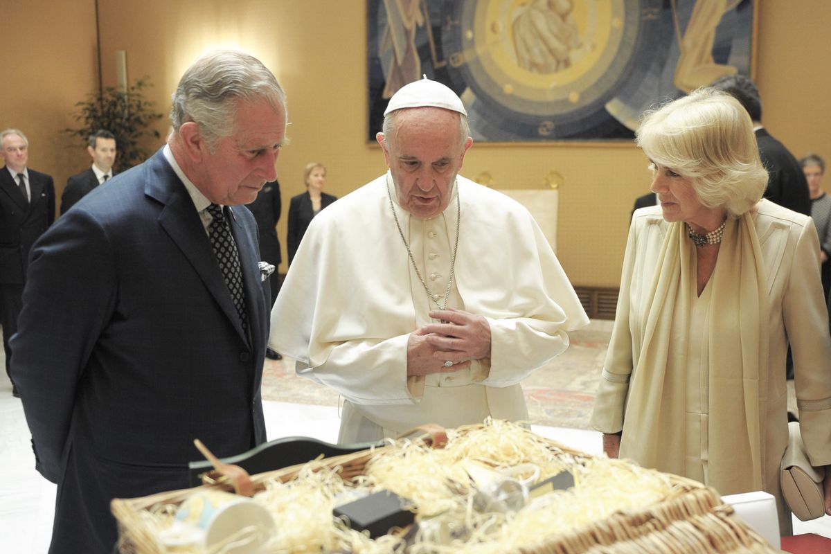 King Charles, Queen Camilla, Pope Francis in 2017
