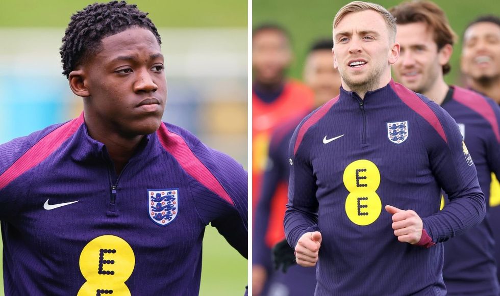 Kobbie Mainoo and Jarrod Bowen