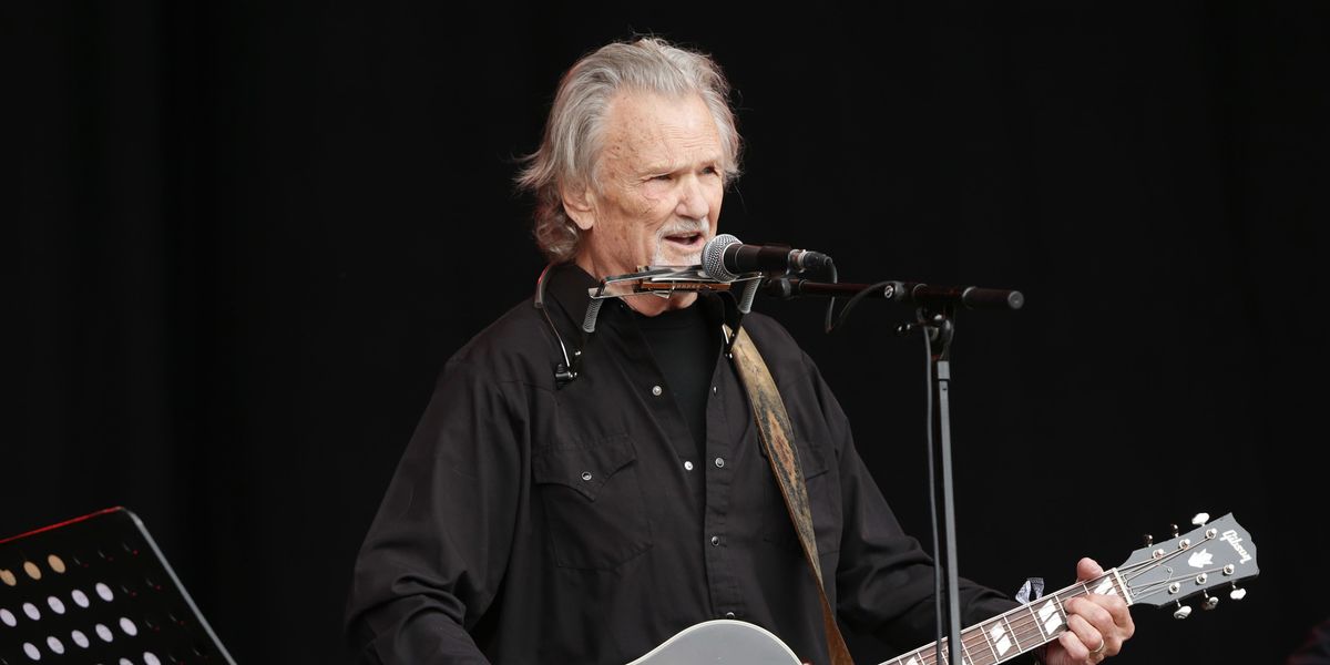 NextImg:Dolly Parton leads tributes as country music legend Kris Kristofferson dies at 88: 'What a great friend'