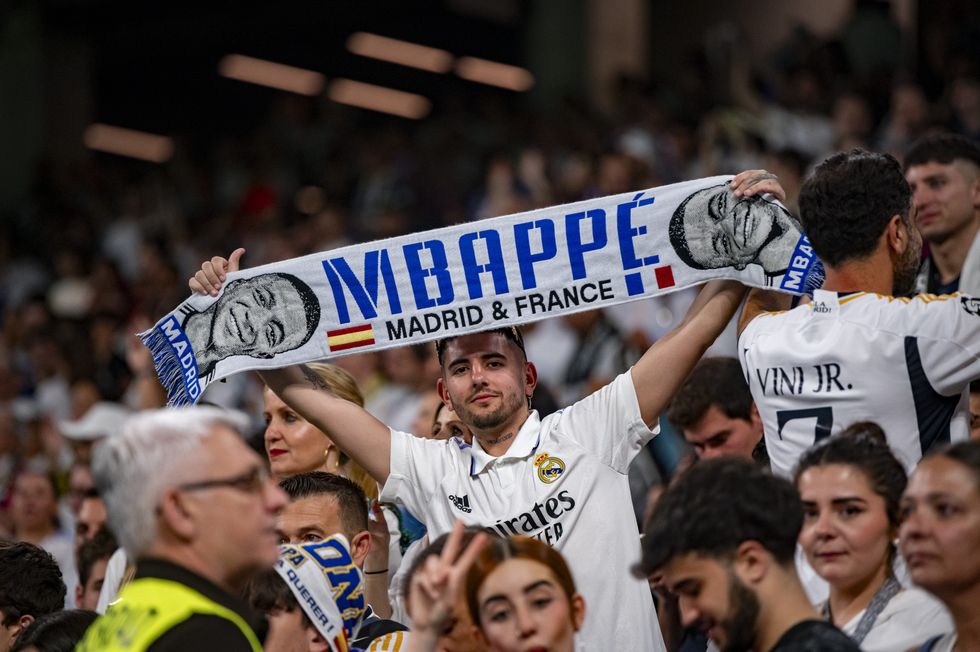 Kylian Mbappe scarfs were being shown during the Champions League final