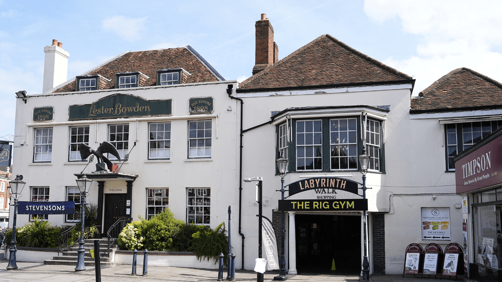 Labyrinth Epsom nightclub