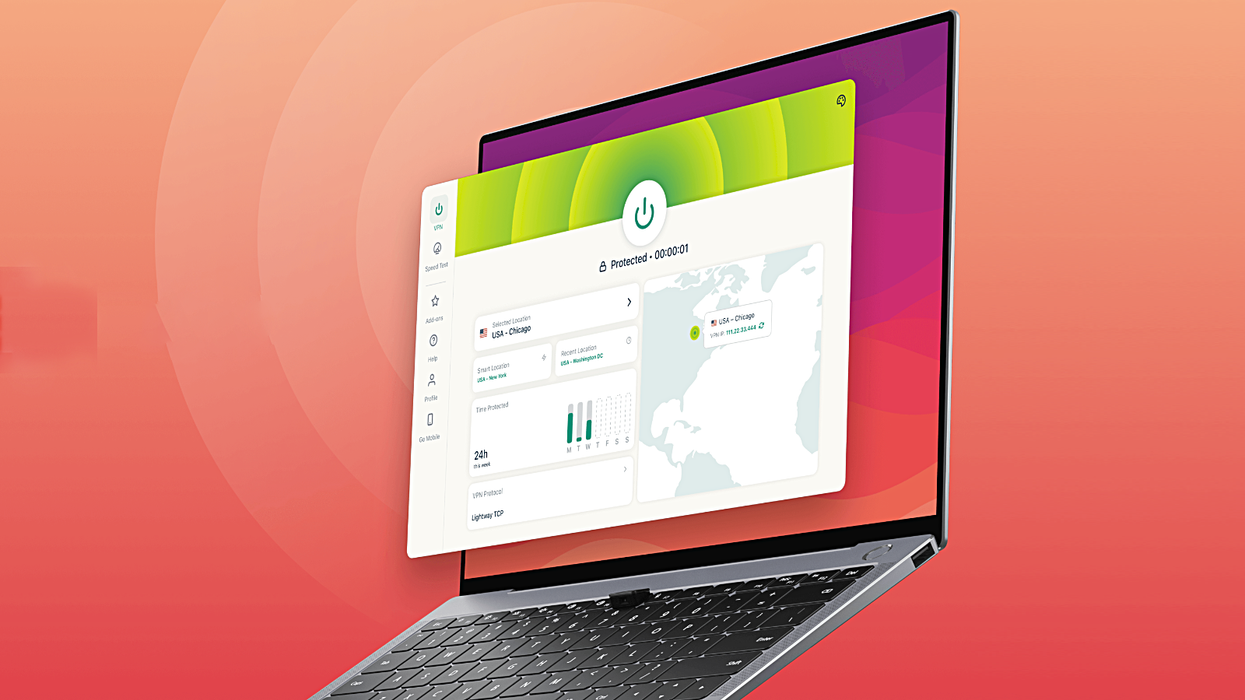 laptop running expressvpn