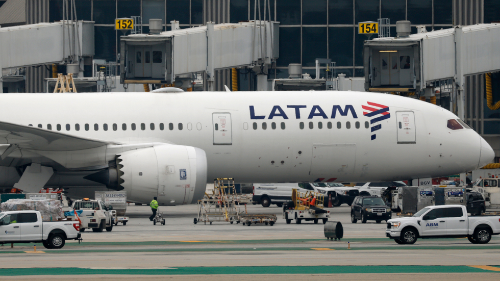 LATAM Airlines Boeing 767