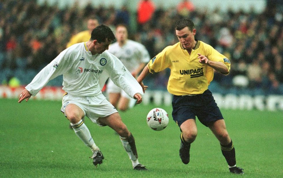 Leed's Gary Kelly (left) and Oxford United's Joey Beauchamp fight for the ball during this afternoon's (Saturday) FA Cup 3rd Round clash at Elland Road. Leed's defeated Oxford 4-0.
