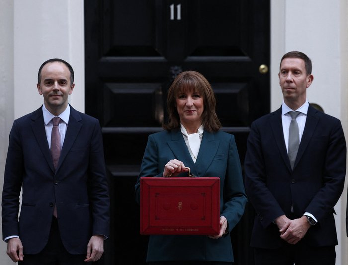 (left to right) James Murray, Rachel Reeves, Spencer Livermore