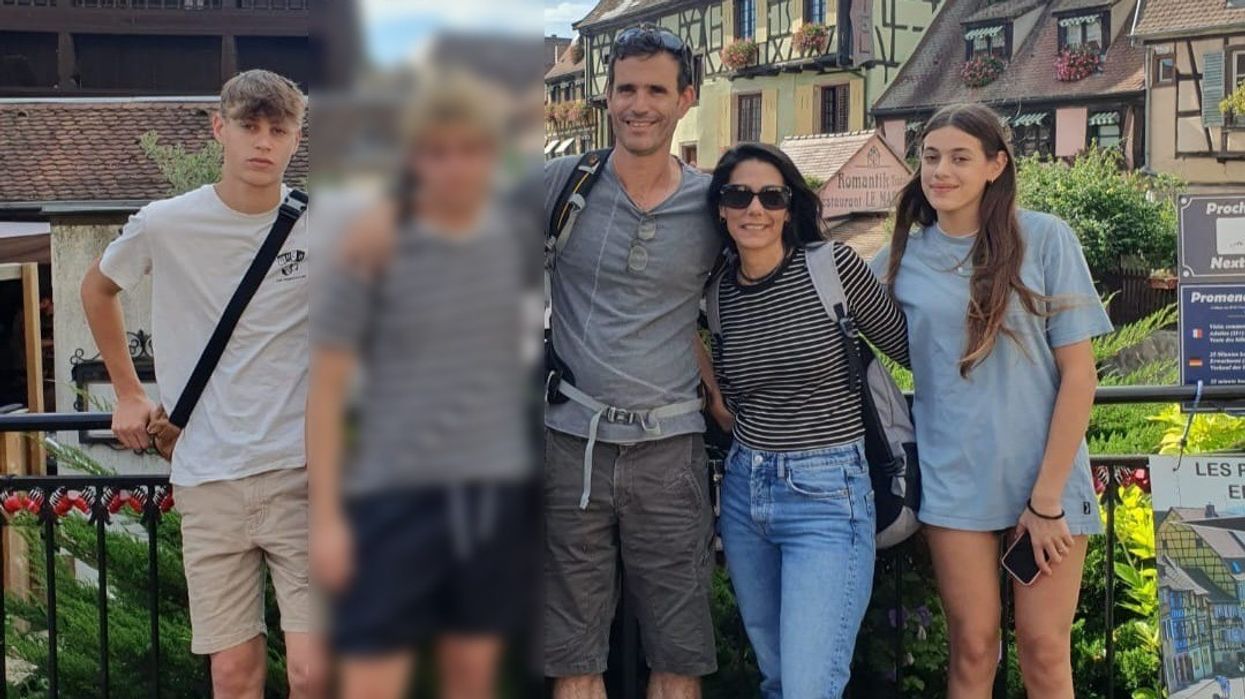 Left to Right: Noam Or (15), the one with face covered Yali Or (17) (who is not captured as he was not with them in Beeri), Dror Or (father 50), Yonat Or (my younger sister), Alma Or (13)