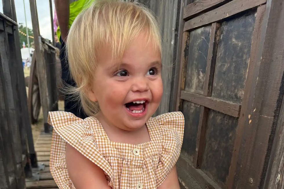 LENI FORRESTER HEADSHOT